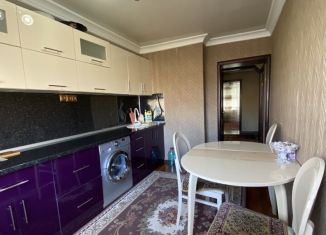 5-комнатная квартира в аренду, 100 м2, Дагестан, улица Расулбекова