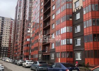 Продается 3-комнатная квартира, 106 м2, Ленинградская область, улица Шоссе в Лаврики, 87