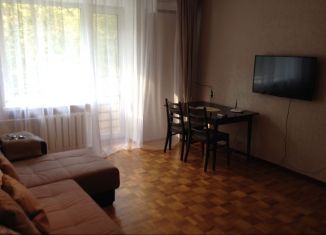 Продается 4-комнатная квартира, 80 м2, Ростов-на-Дону, Крепостной переулок, 77