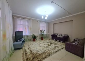 Сдача в аренду 3-комнатной квартиры, 120 м2, Дагестан, проспект Али-Гаджи Акушинского, 182