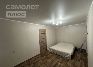 Продам двухкомнатную квартиру, 37.1 м2, Астраханская область, микрорайон Юность, 2
