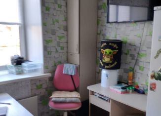 Продается 2-ком. квартира, 40 м2, село Вознесенка, Школьная улица, 1В