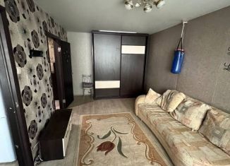 Продаю 1-комнатную квартиру, 32 м2, Челябинская область, улица Гагарина, 46А