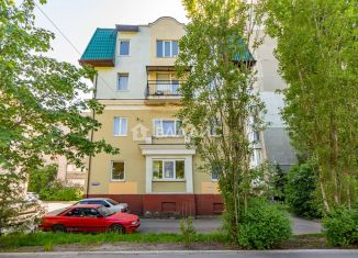 1-комнатная квартира на продажу, 40 м2, Калининградская область, улица Дзержинского, 46