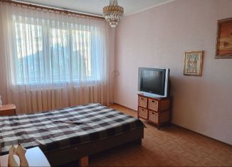 2-комнатная квартира в аренду, 50 м2, Псков, улица Байкова, 5