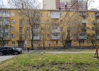 Продается двухкомнатная квартира, 42.7 м2, Екатеринбург, метро Проспект Космонавтов, улица Победы, 5