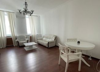 Продам 4-комнатную квартиру, 108 м2, Москва, Кривоарбатский переулок, 19, район Арбат