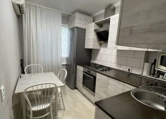 Продается трехкомнатная квартира, 60 м2, Ростов-на-Дону, улица Капустина, 14