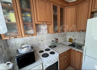 Продам 1-ком. квартиру, 30 м2, Тюмень, Мельничная улица, 10