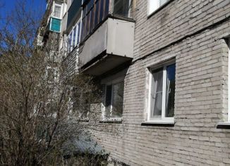 Трехкомнатная квартира на продажу, 58 м2, Рубцовск, улица Рихарда Зорге, 41А