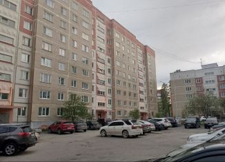 Продаю трехкомнатную квартиру, 62 м2, Свердловская область, улица Энергетиков, 10