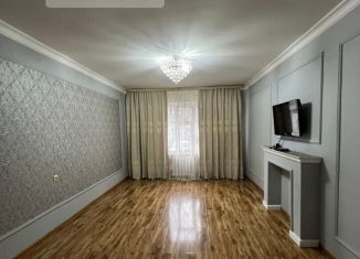 Продам 4-комнатную квартиру, 90.4 м2, Грозный, улица Шейха Али Митаева, 85