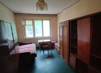 Продаю 1-комнатную квартиру, 30 м2, Старый Оскол, микрорайон Рудничный, 6