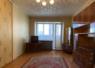 Трехкомнатная квартира на продажу, 55.2 м2, Челябинская область, улица Дзержинского, 102