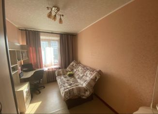 Продается 3-комнатная квартира, 52 м2, Пермский край, улица Солдатова, 34