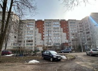 Продается трехкомнатная квартира, 62 м2, Сергиев Посад, Хотьковский проезд, 15