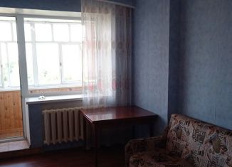 Сдам в аренду 1-комнатную квартиру, 35 м2, Ульяновская область, Хрустальная улица, 52
