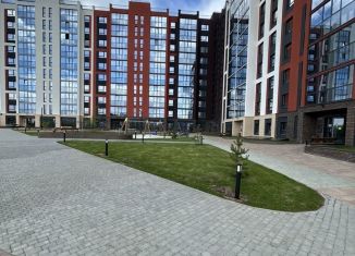 Продаю однокомнатную квартиру, 40 м2, посёлок Западный, улица имени Ефрейтора Потехина, 5