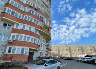 Продается 3-комнатная квартира, 89.5 м2, Ейск, улица Свободы, 36/1