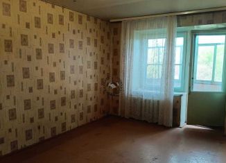 Продается 1-комнатная квартира, 33 м2, Калужская область, улица Гурьянова, 8к1