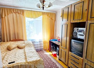 Продажа трехкомнатной квартиры, 60 м2, Республика Башкортостан, Куюргазинская улица, 12