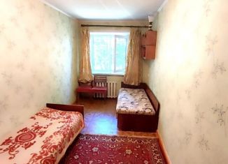 Продается 2-комнатная квартира, 44 м2, Балаково, улица Набережная Леонова, 5