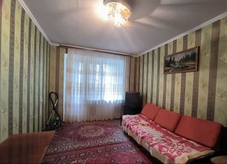 Продам двухкомнатную квартиру, 48 м2, Батайск, улица Гайдара, 7