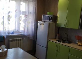 Сдаю трехкомнатную квартиру, 80 м2, посёлок городского типа Чульман, улица Гагарина, 21