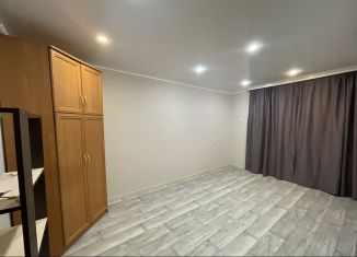 Сдам в аренду 1-ком. квартиру, 32 м2, Сыктывкар, Школьная улица, 2/5