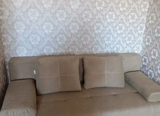 Сдаю в аренду 1-комнатную квартиру, 37 м2, Смоленская область, микрорайон Королёвка, 10