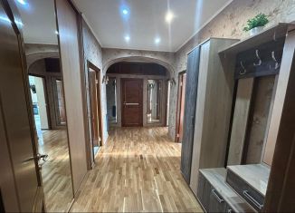 Продажа 3-комнатной квартиры, 82.6 м2, Мурманск, проспект Ленина, 60, Октябрьский округ