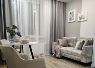 Сдаю 1-ком. квартиру, 34 м2, Мурино, проспект Авиаторов Балтики, 25