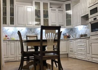 4-ком. квартира на продажу, 99.8 м2, Республика Алтай, улица Эркемена Палкина, 11