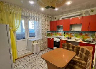 Аренда 1-ком. квартиры, 40 м2, Туймазы, улица Комарова, 36