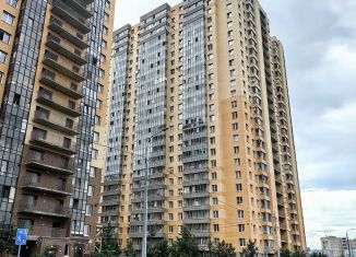Сдаю в аренду двухкомнатную квартиру, 57 м2, Кудрово, Областная улица, 3