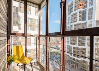 Сдам в аренду 1-ком. квартиру, 42 м2, Чебоксары, улица Энтузиастов, 1А