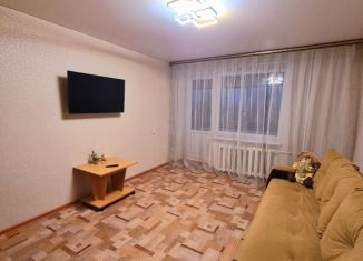 Сдается в аренду 2-ком. квартира, 48 м2, Республика Башкортостан, улица С. Кирова, 62