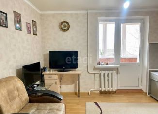 Продаю 4-комнатную квартиру, 120 м2, Ставрополь, улица Ленина, 184, микрорайон № 6