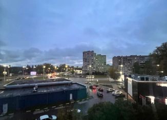 Сдам 1-ком. квартиру, 17.7 м2, Великий Новгород, проспект Мира, 31к2