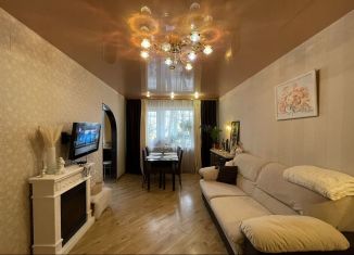 Продам трехкомнатную квартиру, 61 м2, Сыктывкар, Октябрьский проспект, 146