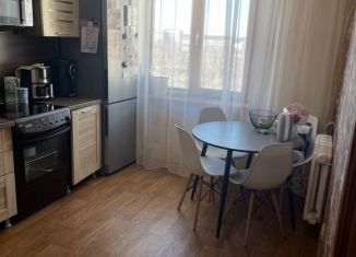 Сдам двухкомнатную квартиру, 50.1 м2, Кемеровская область, проспект Ленина, 119