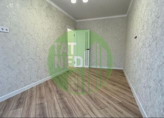 Продаю двухкомнатную квартиру, 46.5 м2, Татарстан, улица Шамиля Усманова, 8