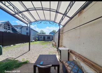 Продается дом, 60 м2, Нальчик, площадь 400-летия, район Центр