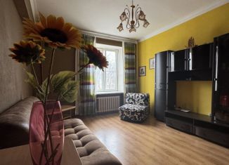 Продам двухкомнатную квартиру, 60 м2, Екатеринбург, проспект Орджоникидзе, 11, метро Проспект Космонавтов