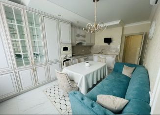 Сдается 2-ком. квартира, 90 м2, Краснодар, Казбекская улица, 5