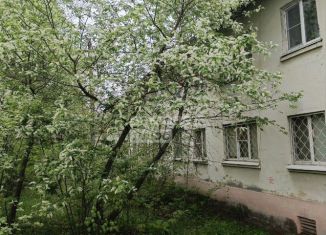 Продажа двухкомнатной квартиры, 37 м2, Йошкар-Ола, улица Мира, 57, микрорайон Дубки