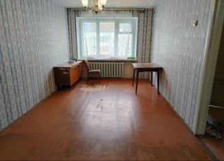 Аренда двухкомнатной квартиры, 44 м2, Луга, улица Мелиораторов, 6А