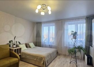 Продается двухкомнатная квартира, 50.8 м2, Боровичи, Ленинградская улица, 93