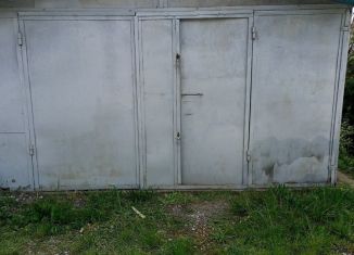 Продам гараж, 24 м2, поселок городского типа Черноморский, Юбилейная улица, 95А