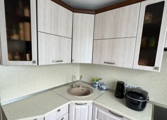 Продам двухкомнатную квартиру, 49.7 м2, Челябинск, улица Нахимова, 6, Ленинский район
